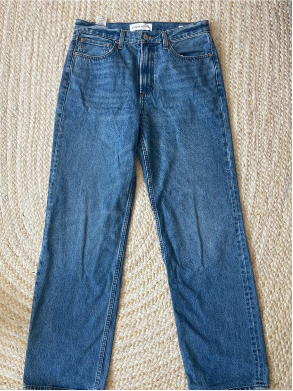 Aritzia Denim Forum The ’90s Iggy Lo-Rise Baggy Jeans | Size 28 Medium Wash - Picture 4 of 8